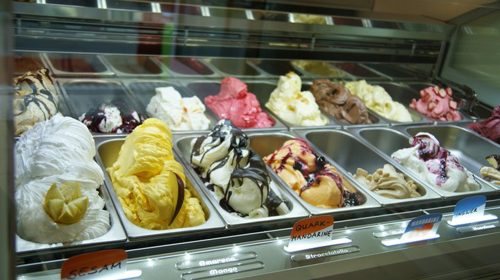 Berlin Special - Best ice cream on Uhlandstraße - 