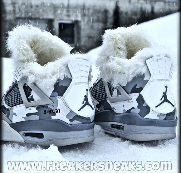 The best Sneakers for the Winter 2014 - Air Jordan IV „Snow Sniper