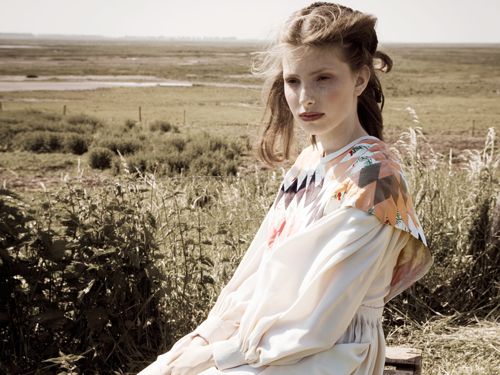 Tabitha Osler, für Sie – Fashion News 2014 „Coal Mine Canary“-Kollektion