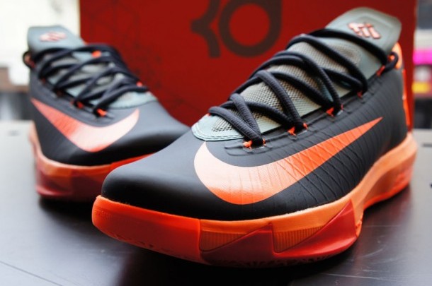 Die swaggesten Basketball-Kick RELEASES - Nike KD 6 Anthracite / Total Orange