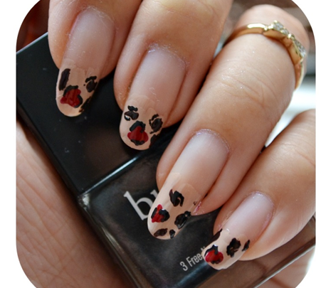 Manicure Monday | NAIL TUTORIAL #Leopard Hearts