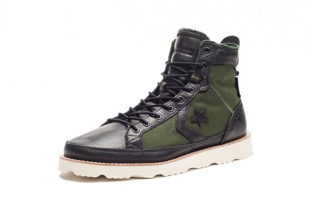 The coolest sneakers 2014: Undefeated x Converse Pro Field Hi-Black/Rifle