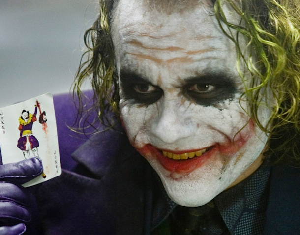 Friday ChitChat | Bizarre Beauty Ideals in South Korea: a smile like the Joker