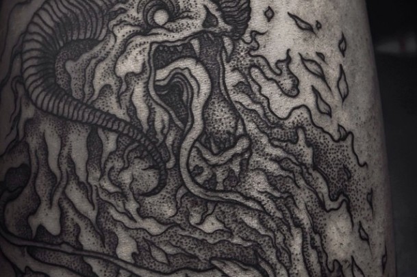 Künstler im Fokus: Tattoo Artist Dmitriy Zakharov - Kupferstich Dotwork
