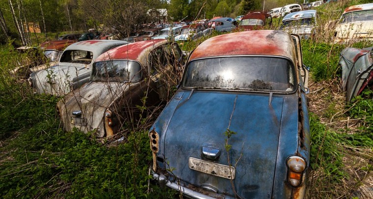 Urban Exploring Worldwide: The Swedish car cemetery