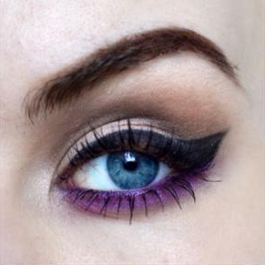 Styling and Beauty Tip Berlin | Eyeliner with a pop of color