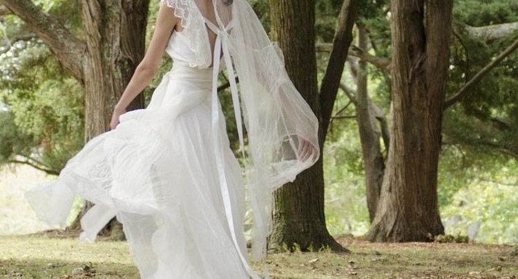 Fashion Week New Zealand August 2014 präsentiert – A la Robe Brautmoden, für Sie