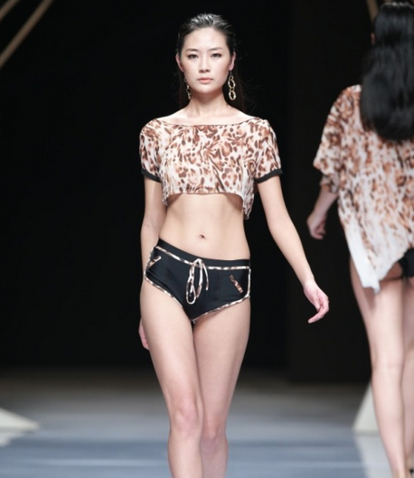 Mercedes-Benz China Fashion Week, October/November 2014 presents – Hosa Swimming Fashion Trendshow