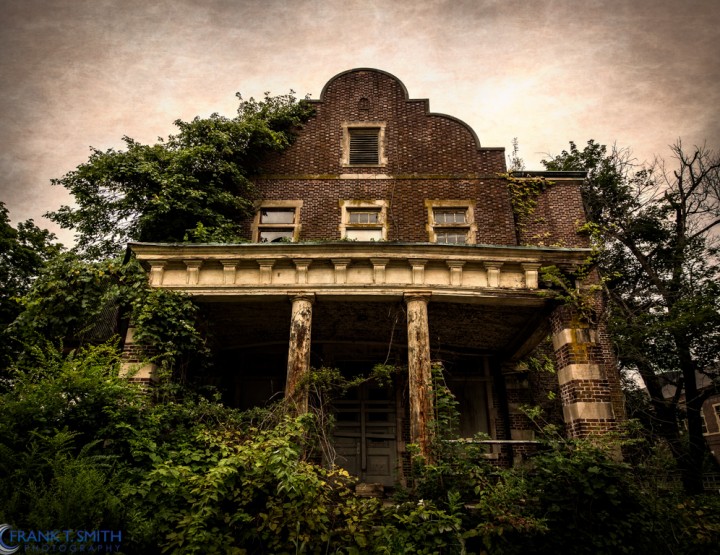 Urban Exploring Worldwide: Pennhurst State School and Hospital in the States