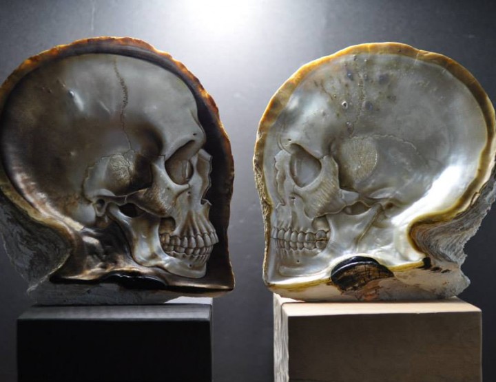 Künstler im Fokus: Gregory Raymond Halili - Schädel aus Muschelschalen