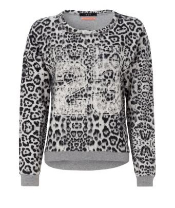 Urbaner Fashion Style: Leo Print Sweatshirt