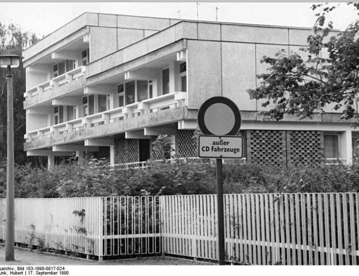 Urban Exploring: Die former Iraqi Embassy, Berlin