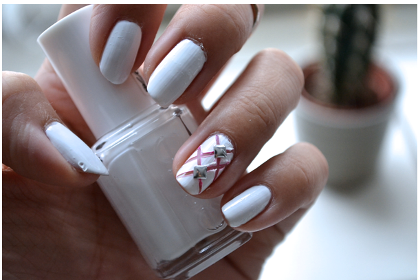 Manicure Monday |NAIL TUTORIAL #Woven and studded