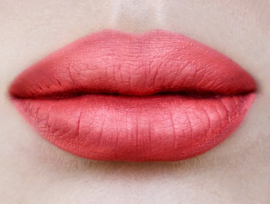 Makeup Tutorial: Peachy Summer Lips