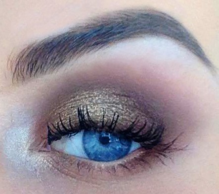 Eye Tutorial: Golden Goddess Makeup