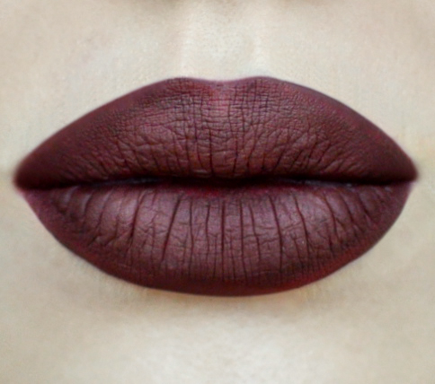 Lip Tutorial: How to Apply Liquid Lipsticks