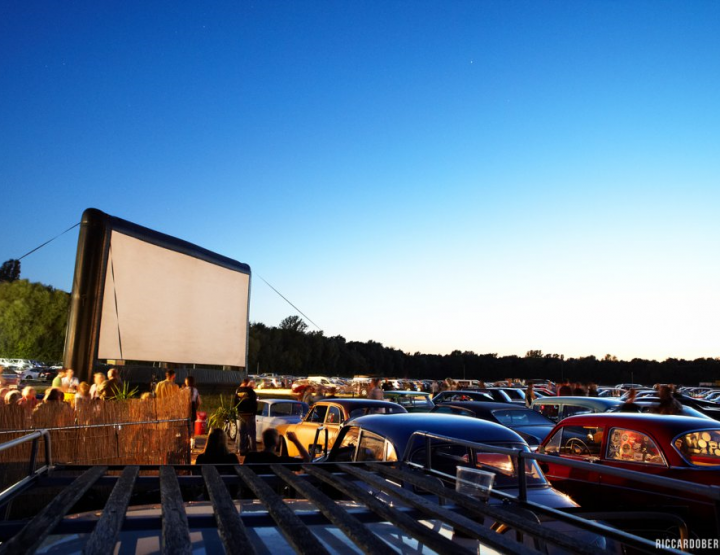 Drive-in theater - Dating just like in the 60ies