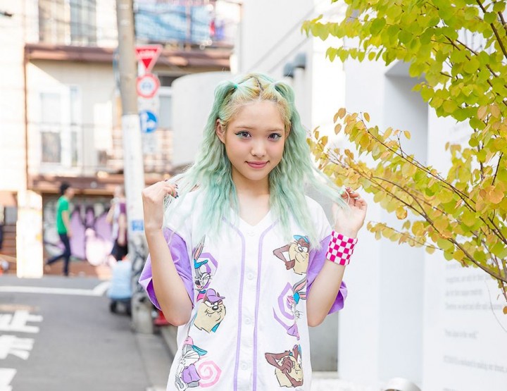 Tokyo Street Style –  Manga, School Girls & Kimonos