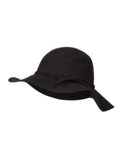 Accessory: black felt hat