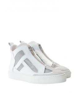 White Sneakers by Billi Bi