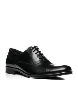 Business classic: Men's shoe by Lloyd