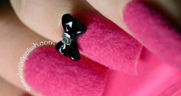 Fur-Effect Nails by Makeup Academy