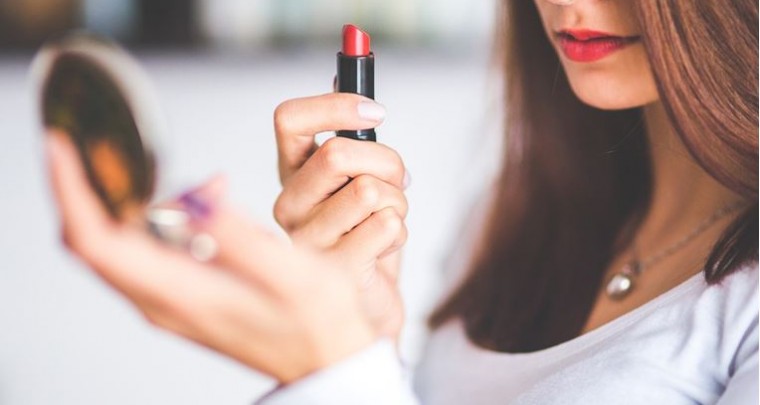 The best Red Lipstick Shades for your Skin Tone