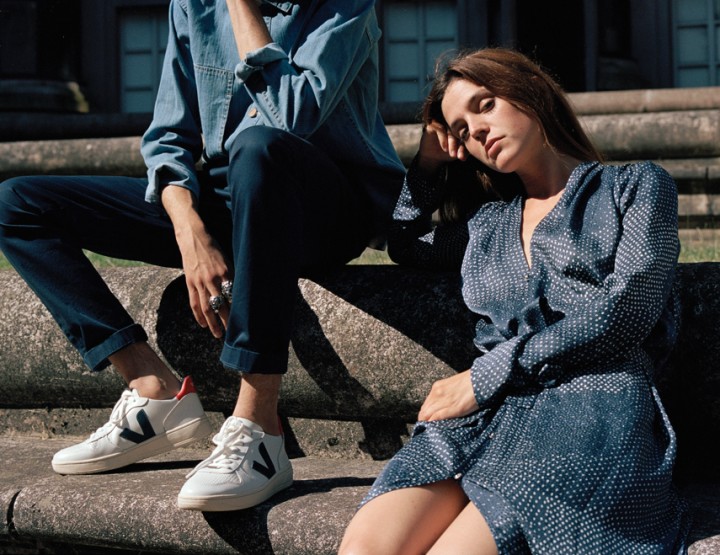 Veja – Sneakers in the refined monochromatic look