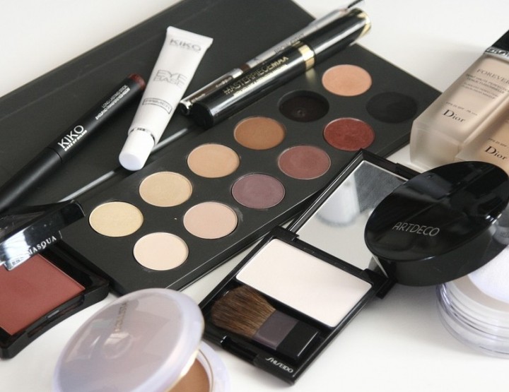 Items you should always include in your beauty bag