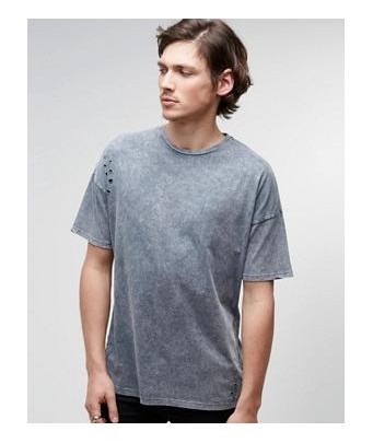 ASOS - Oversize-T-Shirt in Acid-Waschung im Distressed-Look - Grau