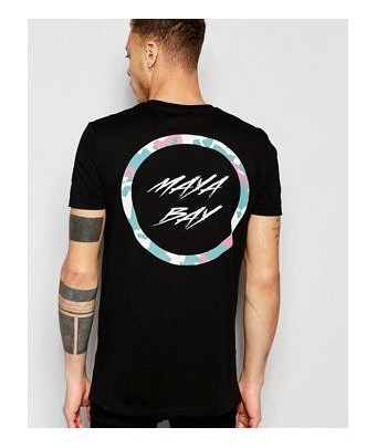 ASOS - Long T-shirt with Maya-Bay-Print - black