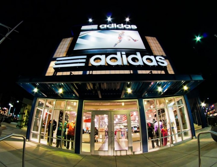 Adidas - die günstigsten Sneaker der Welt für 1$