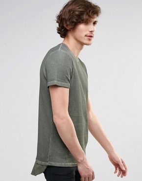 ASOS - very long cut T-shirt with waffle structure in oil-washing - green