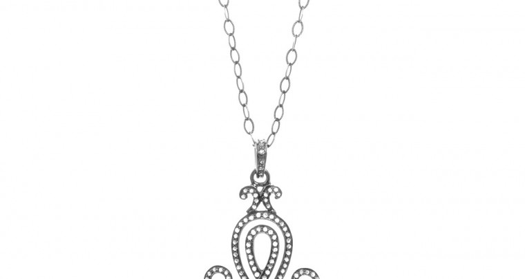 Sterling silver chain Love Knot