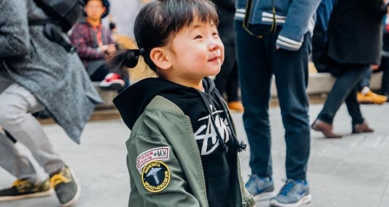 Stylishe Kinder auf der Seoul Fashion Week