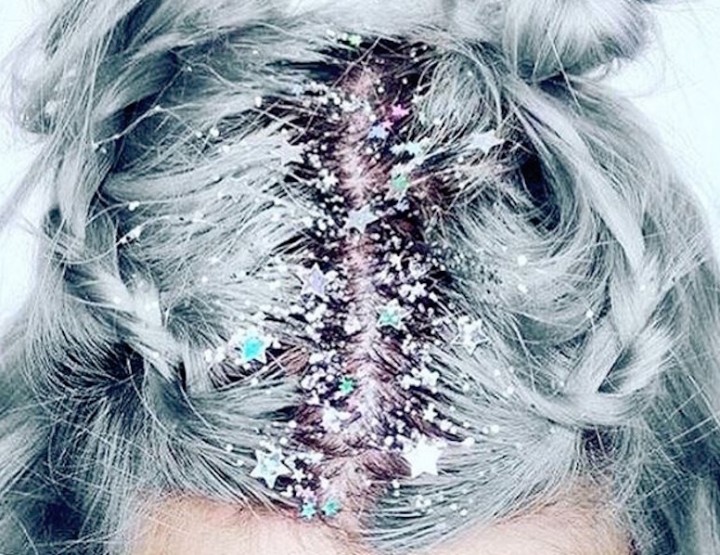 Der neue Haar-Trend: Glitter Roots!