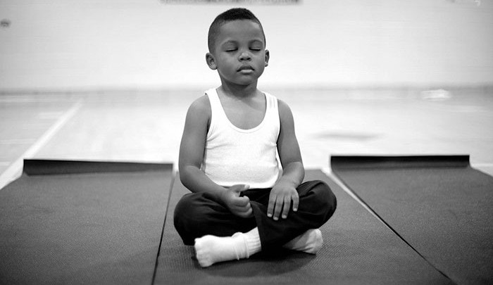 Meditation statt Nachsitzen in amerikanischer Schule