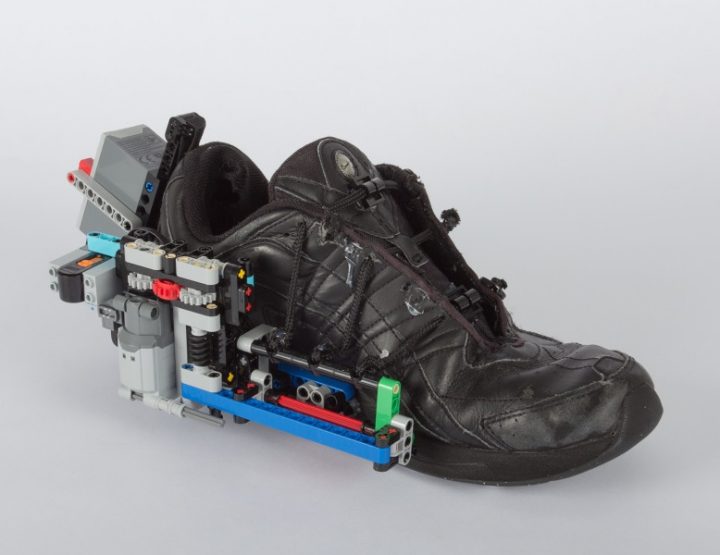 DIY - selbstbindende Schuhe mit Lego