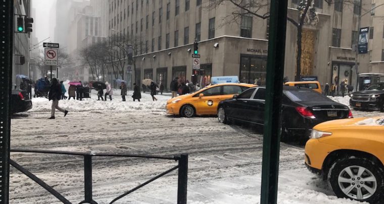 New York City - Schneechaos eine Stadt ist überfordert
