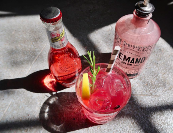 Rosa Gin