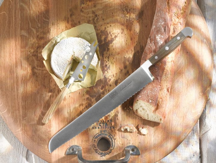 Scharf, schärfer, ONE KITCHEN – Messerscharfe Kompetenzen mit dem Küchenspezialisten